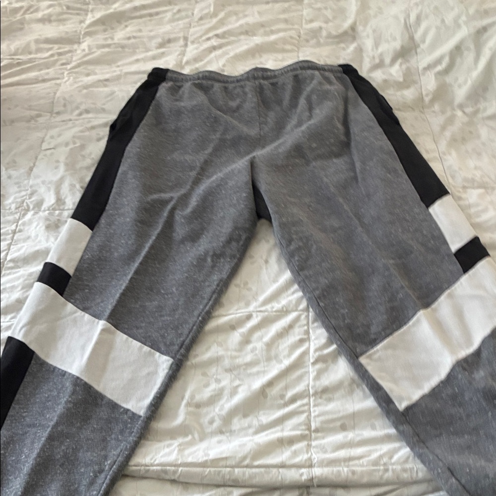 PINK Victoria's Secret Gray Colorblock Sweatpants with Black & White Panels